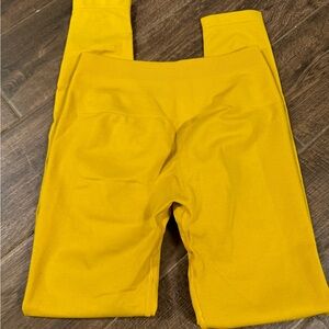 Alphalete amplify golden hour leggings in Medium